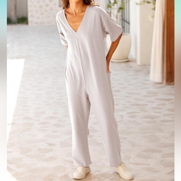 HOTSHOT TEE ONESIE Oversized Slouchy Fit Woman’s Jumpsuit in White Large NWT - Picture 6 of 14